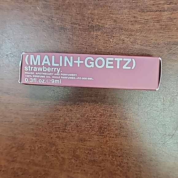 New MALIN+GOETZ Strawberry Perfume Oil - Picture 4 of 5